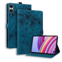 Planšetinio kompiuterio dėklas Xiaomi Redmi Pad 2 Pro 12.1'' Dėklas su reljefiniais gėlėmis PU odos piniginė su atverčiamu stoveliu Redmi Pad 2 Pro 2025 For Redmi Pad 2 Pro mėlyna