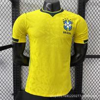 Brazilijos nacionalinės rinktinės 2026 m. Pasaulio taurės pagrindiniai/išvykos specialaus leidimo marškinėliai M yellow