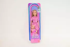Mattel BARBIE FASHIONISTAS lėlė madistė šviesiais plaukais (JJN62)