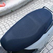 XXXL Naujas kvėpuojantis vasarinis 3D tinklelio motociklo sėdynės užvalkalas nuo saulės, apsaugantis nuo slydimo šilumos izoliacijos pagalvėlė, apsauganti sėdynę Blue-XXXL gray