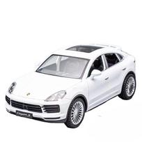 1/24 Porsche Cayenne S SUV Lydinio Automobilio Modelis Die Cast Metaliniai Transporto Priemonių Simuliacija Garsas Šviesa Automobilio Žaislai Kolekcionuojami Vaikų Gimtadienio Dovanos balta