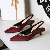Pointed Toe Low Heels Shallow Mouth Tripping Silk Women's Shoes Rhinestone Chain Empty Wine Glass Heel Comfortable Single Shoes 37 gray