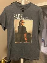 Sade Music Artist Pop No Ordinary Love Shirt Men’s M Gray XL beige