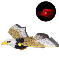 Ištraukiamas kabantis Juokingas skraidantis paukštis elektrinis interaktyvus kačių žaislas, imituojantis paukščių žaislą Eagle With music black