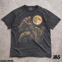 Three Komodo Dragons Moon Shirt, Funny Komodo Dragon Tee, Retro Reptile Tshirt, Vintage Moon Graphic Tee, Lizard Lover Gift M gray