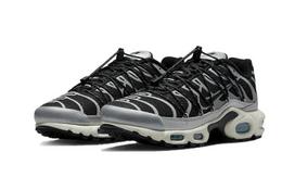 Air Max Plus Lace Toggle Black Grey 36.5 EU juoda