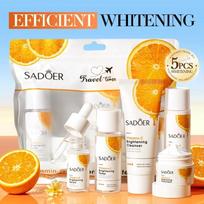 SADOER Vitamino C odos priežiūros rinkiniai Veido prausiklis Tonikas Veido kremas Serumas Losjonas Balinantis Drėkinantis Veido Kelioninio Dydžio Odos Priežiūra orange