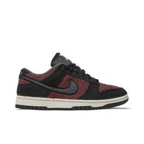 Nike Womens Dunk Low SE 'Fleece - Burgundy Crush' (women's sizes) Burgundy Crush / Black / White / Dark Smoke Grey Skateboard Shoes DQ7579 600 36.5 black