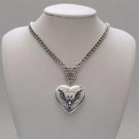 Victorian Retro Silver Heart Photo Locket Necklace gray