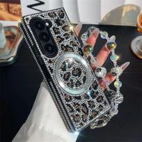 Bling Glitter Rhinestone Hand Chain Wrist Strap Leopard Print Leather Magnetic Case For Samsung Galaxy Z Fold 8 Ultra 7 6 5 4 3 Galaxy Z Fold 8 balta