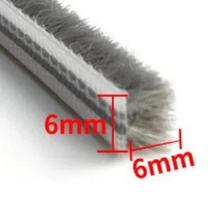 10M 5/6/7mm Elastinga tiesių plaukų sandarinimo juosta Durų/langų tarpų putplasčio griovelis Nailoninio šerelio šepetėlio sandariklis Orų sandariklis Dulkių nepraleidžianti juosta