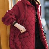 Rudeninė moteriška laisvalaikio striukė su plonu gobtuvu XXXXL vyno raudonos spalvos