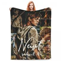 Bėgikė labirinte Antklodė Newt X Thomas Super Minkšta Madinga Pliušinė Lovos Patalynė Metikai Ant Sofos Kėdės Lovos Iškylos Flanelinė Lovatiesė Size: 75*100cm, Weight: 230 GSM black