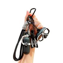Clip On Diving Keychain Set with Wrist Strap and Scuba Gear Pieces for Backpack Decoration, Bags and Key Storage black