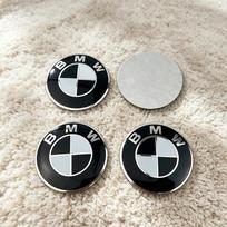 For BMW M E46 E90 E60 Car Badge Wheel Center Hub Cap Sticker Accessories 4Pc 56mm 60mm 65mm For BMW E46 E36 E39 E60 E90 F10 F30 G20 G21 G30 F15 X5 65 mm juoda balta spalva