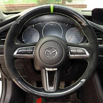 Rankomis siūta neslystanti juoda natūralios odos automobilio vairo apdangalas, skirtas Mazda CX-30 CX30 2020-2023, Mazda 3 Axela 2020-2022