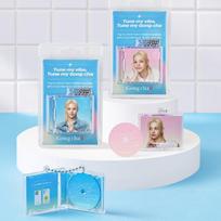 [Gong Cha x Felix] QR balso žinutės raktų pakabukas (Atsitiktinis Ver.) - Oficialus K-POP kolekcinis daiktas white