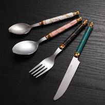 Lengvas prabangus Nordic paauksuotas vakarietiškas stalo įrankių rinkinys namams, vakarietiškam restoranui, peilis, šakutė, keturių dalių rinkinys, sutirštintas nerūdijančio plieno peilis, šakutė gray