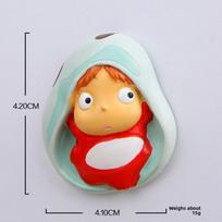 Ponyo ant skardžio su kibiru mergaitė auksinė žuvelė mini magnetinis šaldytuvo dekoras gimtadieniui ir šventinėms dovanoms StyleA