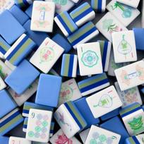 160-Piece Blue Acrylic Mahjong Set with 4-Layer Hand-Rubbed Crystal Tiles New Blue Acrylic 31.5*23*16 cm blue