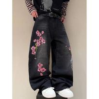 Mens Loose Straight Cut Denim Jeans With Floral Embroidery Streetwear Style 2026 Fall Collection Small juoda