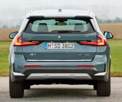 BMW X1 (U11) 2022+ CHROME TRUNK LID STRIP