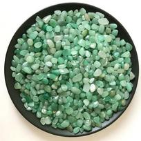 Natūralus kristalų žvyras namų dekoravimui ir aromaterapijai 9-12mm 100g blue