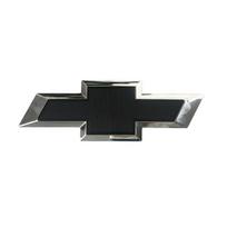 Chevrolet Silverado pikapo priekiniai ir galiniai ženkleliai, Solorodo modifikuotos grotelių emblema, galinės bagažinės lipdukas.
