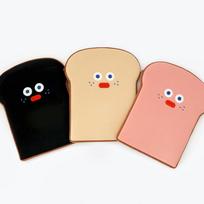 Brunch Brother Brunch Brother Shape Laptop Pouch 13-Inch Toast beige