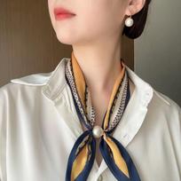 Magnetic Snap-on Lazy Neck Scarf, Stylish and Fashionable Bow Scarf, Neck Warmer 8*72cm black