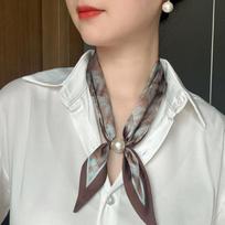 Magnetic Snap-on Lazy Neck Scarf, Stylish and Fashionable Bow Scarf, Neck Warmer 8*72cm gray