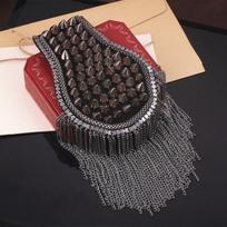 1Pc Rivet Brooch Spike Tassel Shoulder Board Mark Unisex Punk Jewelry Fringed Decor gray