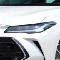Toyota Corolla CROSS (21-26) Smoked Transparent Headlight Film - TPU Smoked gray