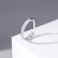 Luminous Mobius Ring, Couple Ring, Men's and Women's Pair Ring, Fashionable Versatile Plain Ring, Sweet Ins Style Jewelry. white