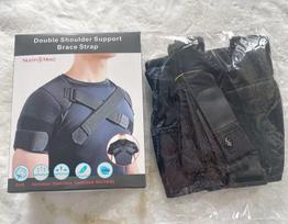 Reguliuojama kvėpuojanti nugaros ir kaklo atrama su kryžminiais dvigubais petnešomis sportui 2XL/3XL juoda