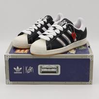 IH1313 Korn adidas Originals Superstar Pagrindinė Juoda Balta Geresnė Skarlatinė (Vyriški) 10.5 gray