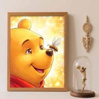 Disney Diamond Art Painting Kit, suitable for adults and beginners, Winnie the Pooh & bee shining painting craft, home wall decoration, handmade gift Round 20x30cm yellow