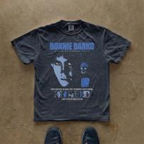 Donnie Darko Vintage Movie T‑Shirt Retro Cult Film Print Oversized Unisex O‑Neck Short Sleeve Tee Casual Loose Streetwear Tops for Men Women 4XL gray