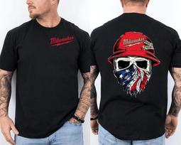 Milwaukee Tool Roughneck Kaukolė Amerikos Vėliava Priekis ir Nugara Unisex Marškinėliai XXL white