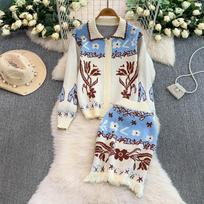 Autumn Winter Women Vintage Tulip Jacquard Knitted Sweater Two Piece Set Single Breasted Cardigans and Mini Pleated Skirt Outfits One size smėlis