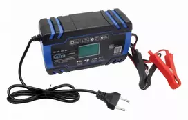 Pakrovėjas akumuliatoriui 8A 12V /4A 24V skaitmeninis