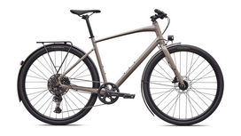 Kroso dviratis Specialized Sirrus X 3.0 EQ Spalva: Gloss Desert Metallic/Nebula Metallic Frost Reflective (2026 m.)