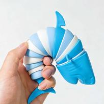 Articulated Shark Stress Reliever Hand Toy,Sensory Fidget Toy For Adults And Kids,Pressure Relief And Anti-Anxiety Desk Toy