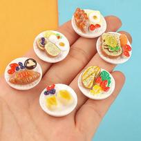 5Pcs 1/12 Dollhouse Miniature Breakfast Plate Egg Bread Simulation Mini Food Model Ornaments Dolls House Accessories Random Sent