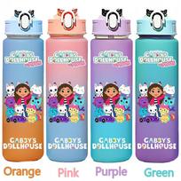 Gabby 750 ml lėlių namelis Gabby Carlita DJ Katžolė Mercat Gradiento plastikinis puodelis su šiaudeliu Pandy letenėlės Cakey Katė Mama Katė Gėrimo buteliukas Purple blue