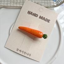 Kids' Cute Veggie Hair Clips: Chili Duckbill Prank for Bangs gray