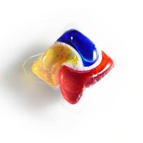 Indaplovės ploviklis ActionPacs, gaivus kvapas, galinga riebalus naikinančiomis formulė 20pcs raudona