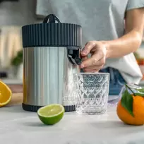 Citrusinių vaisių sulčiaspaudė Guzzini Sous Chef wyciskarka cytrusów pilka