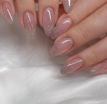 HariPrabodham Professional Almond-Shaped Press On Nails Set, 12 Pieces Reusable Milky Pink Gel with Holographic Glitter Ombre Design, Long Lasting gray