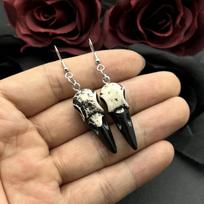 3D Raven Skull Earrings Resin Replica Crow Skull Earrings For Women Halloween Party Gifts Wiccan Gift beige